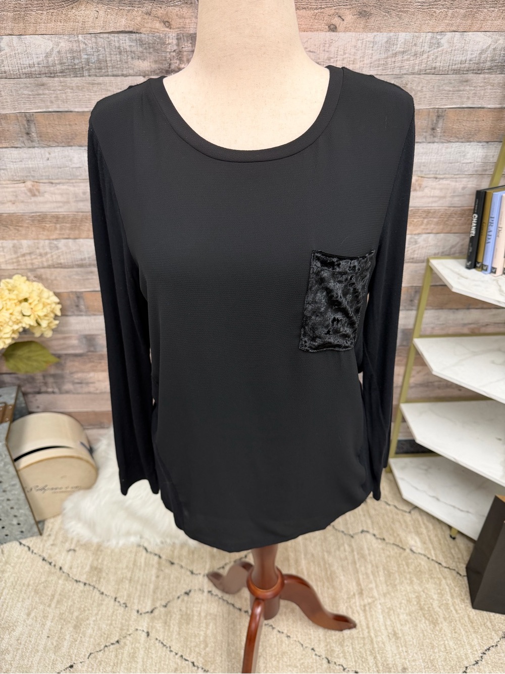 NY Collection Black With Velvet Pocket Long Sleeve